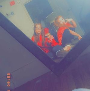 Meet your Posher, Sandy